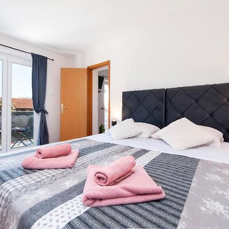 Apartment Biggy Ρόβινι Εξωτερικό φωτογραφία